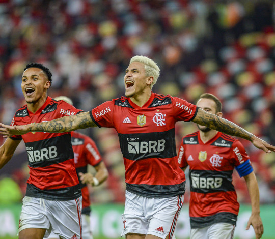 canal oficial no retorno da nacao mengao vence o gremio por 2 a 0 e avanca para a semifinal da copa do brasil 6142b1e8d4993